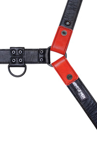 A 1.5" wide ARMY OF MEN CLASSIC BULLDOG - Red with matte black hardware, displayed flat and revealing the lining leather.